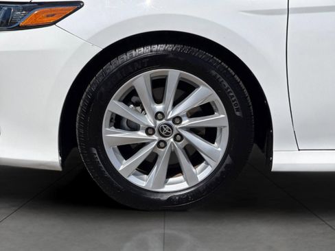 Used 2023 Toyota Camry LE FWD image 22