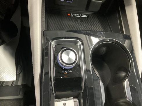 New 2026 Buick Envision Avenir image 25