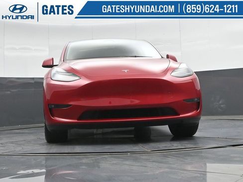 Used 2023 Tesla Model Y Long Range AWD/4WD image 38