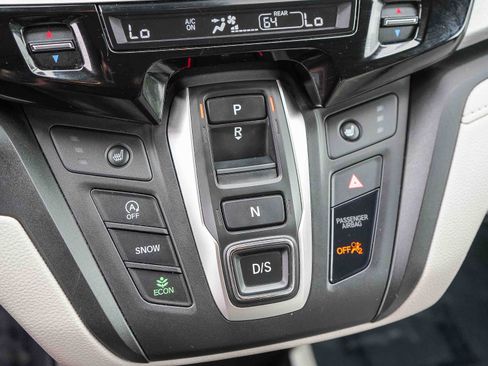 Used 2025 Honda Odyssey EX-L image 21