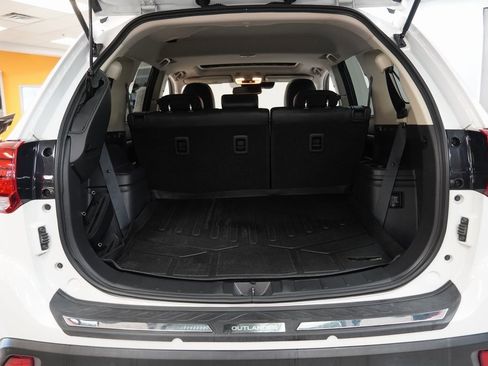 Used 2020 Mitsubishi Outlander GT image 14