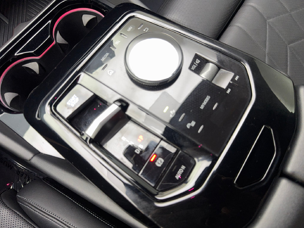 Used 2024 BMW i5 eDrive40i w/ M Sport Package RWD image 72