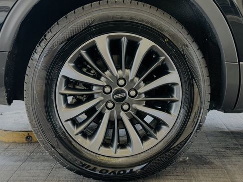 Used 2023 Lincoln Nautilus Reserve FWD image 29