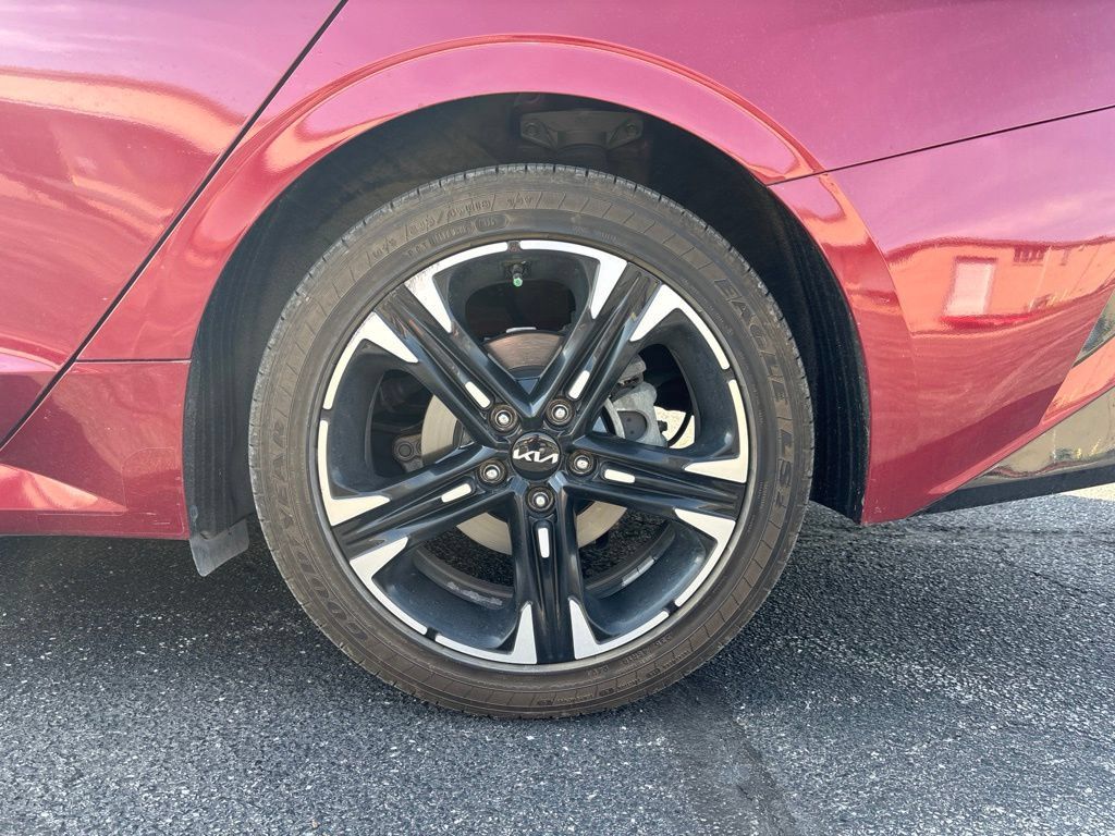 Certified 2024 Kia K5 GT-Line w/ GT-Line Premium Package FWD image 15