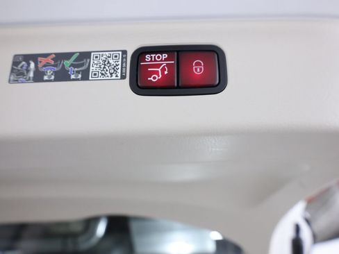 Used 2025 Mercedes-Benz EQS 450+ 4MATIC SUV image 75
