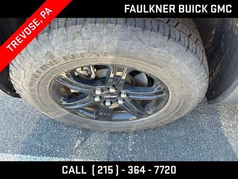 Used 2023 GMC Acadia AT4 w/ Technology Package AWD/4WD image 12
