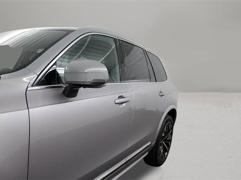 New 2026 Volvo XC90 B6 Plus w/ Protection Package Premier image 33