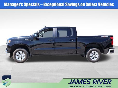 Used 2025 Chevrolet Silverado 1500 LT AWD/4WD image 2