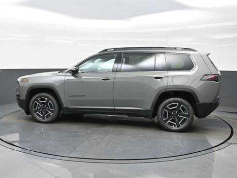 New 2026 Jeep Cherokee Limited AWD/4WD image 3