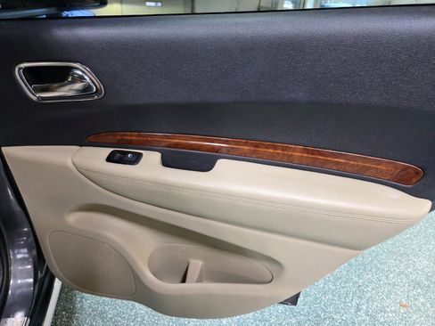 Used 2015 Dodge Durango Limited image 26