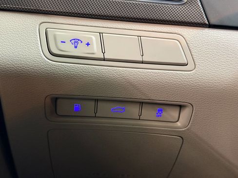 Used 2017 Hyundai Sonata Sport w/ Cargo Package image 31