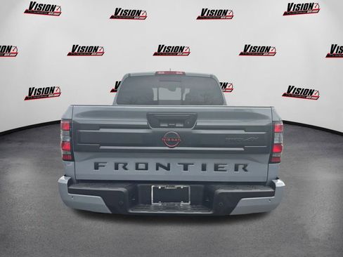 Certified 2025 Nissan Frontier PRO-4X image 6