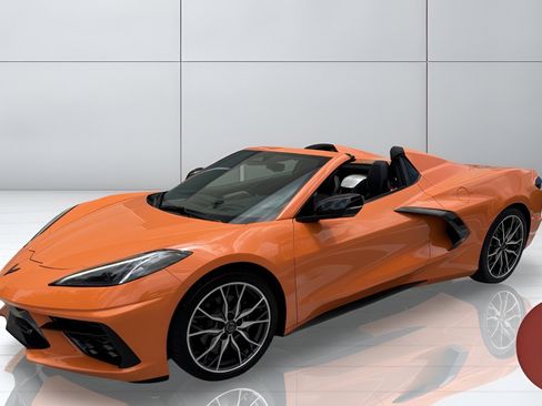 Used 2024 Chevrolet Corvette Stingray Preferred Conv w/ 2LT RWD image 4