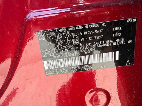 Used 2018 Toyota RAV4 XLE w/ Plus Extra Value Package AWD/4WD image 16