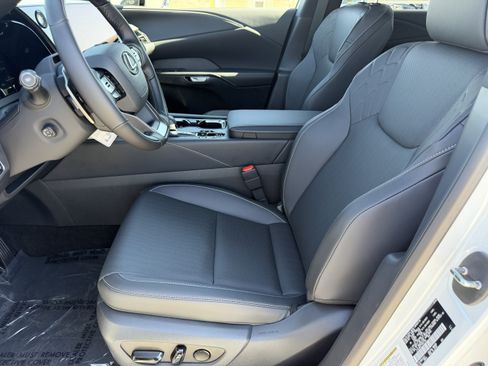 New 2026 Lexus RX 450h AWD w/ Convenience Package image 18