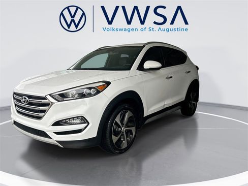 Used 2017 Hyundai Tucson Limited image 3