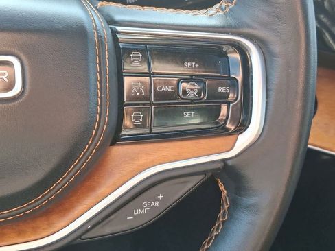 Used 2024 Jeep Grand Wagoneer L Series III image 23