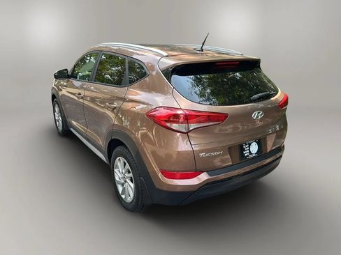 Used 2017 Hyundai Tucson SE w/ SE Popular Package 02 FWD image 10