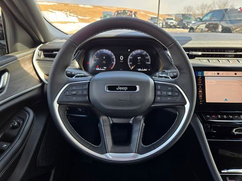 New 2026 Jeep Grand Cherokee Laredo image 15