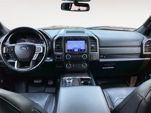Used 2021 Ford Expedition Limited image 10