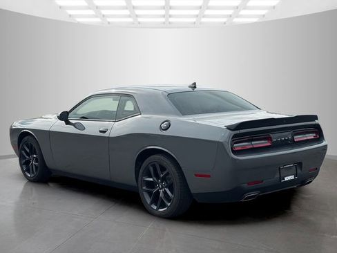 Certified 2019 Dodge Challenger SXT w/ Driver Convenience Group RWD image 5