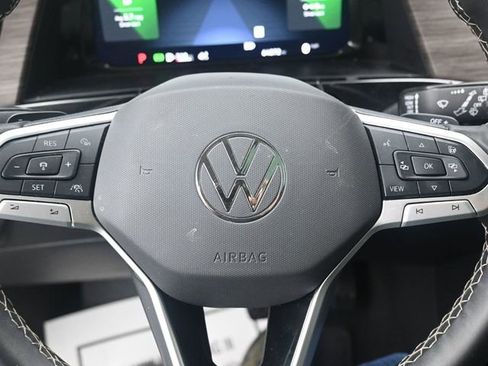 Used 2024 Volkswagen Atlas SEL image 11