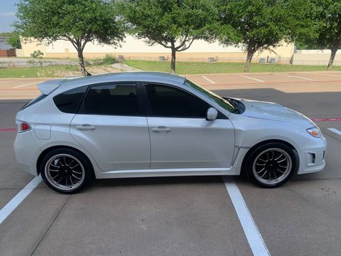 Used 2014 Subaru Impreza WRX Hatchback image 7