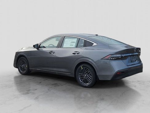 New 2026 Nissan Sentra SV FWD image 2