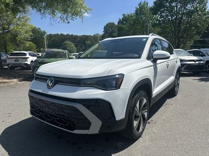 New 2026 Volkswagen Taos SE
