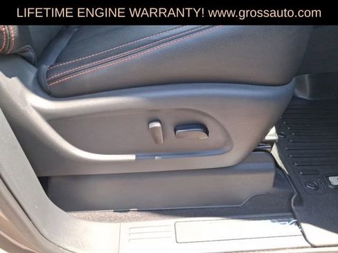 Used 2021 Nissan Titan PRO-4X w/ Pro-4x Convenience Package AWD/4WD image 32