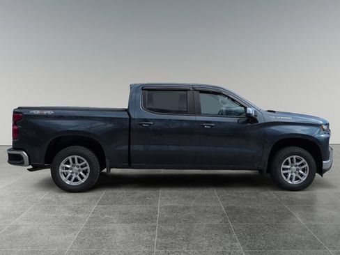 Used 2020 Chevrolet Silverado 1500 LT w/ All-Star Edition image 6