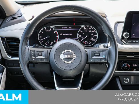 Used 2023 Nissan Rogue SV image 24