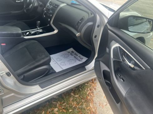 Used 2014 Nissan Altima 2.5 S image 21