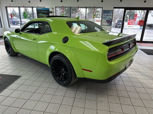 Used 2023 Dodge Challenger R/T Scat Pack image 5