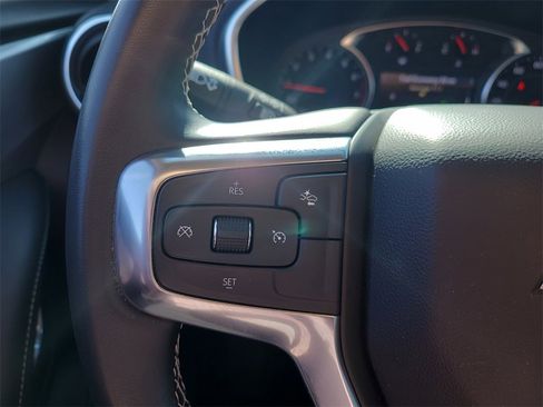 Used 2023 Chevrolet Blazer LT image 29