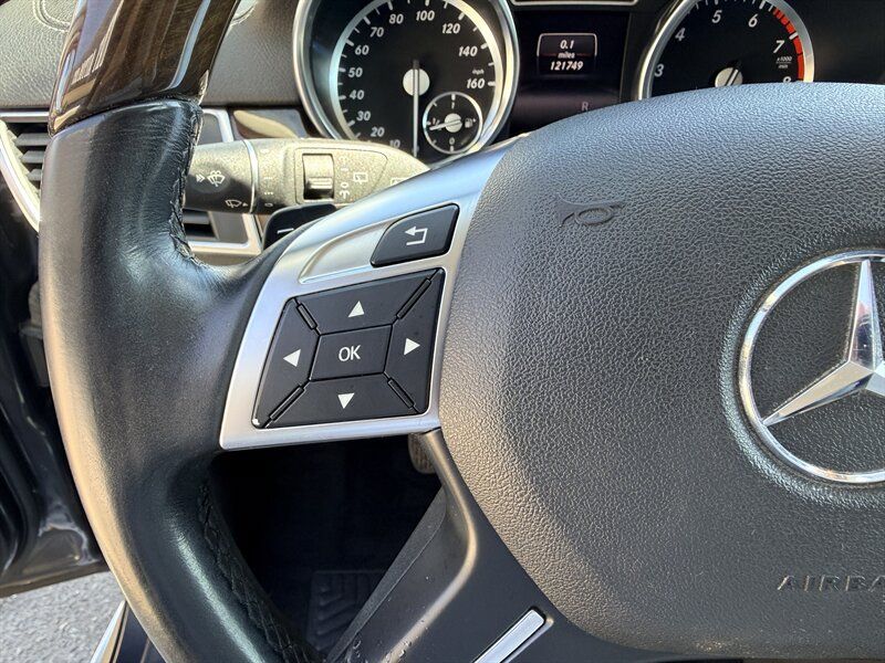 Used 2015 Mercedes-Benz GL 450 4MATIC image 12