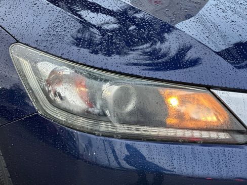 Used 2013 Honda Accord EX image 10