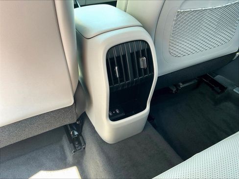 Used 2024 Hyundai Kona Limited AWD/4WD image 10