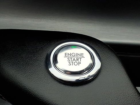 Used 2023 Lincoln Aviator AWD w/ Premium Package image 21