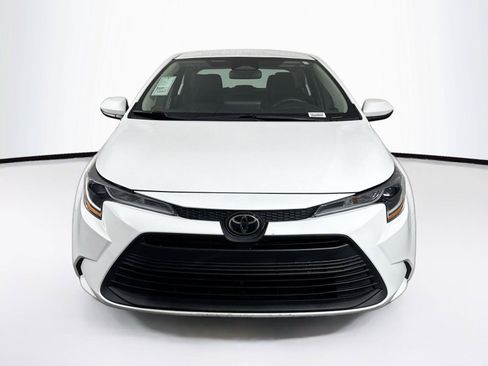 Certified 2024 Toyota Corolla LE FWD image 8