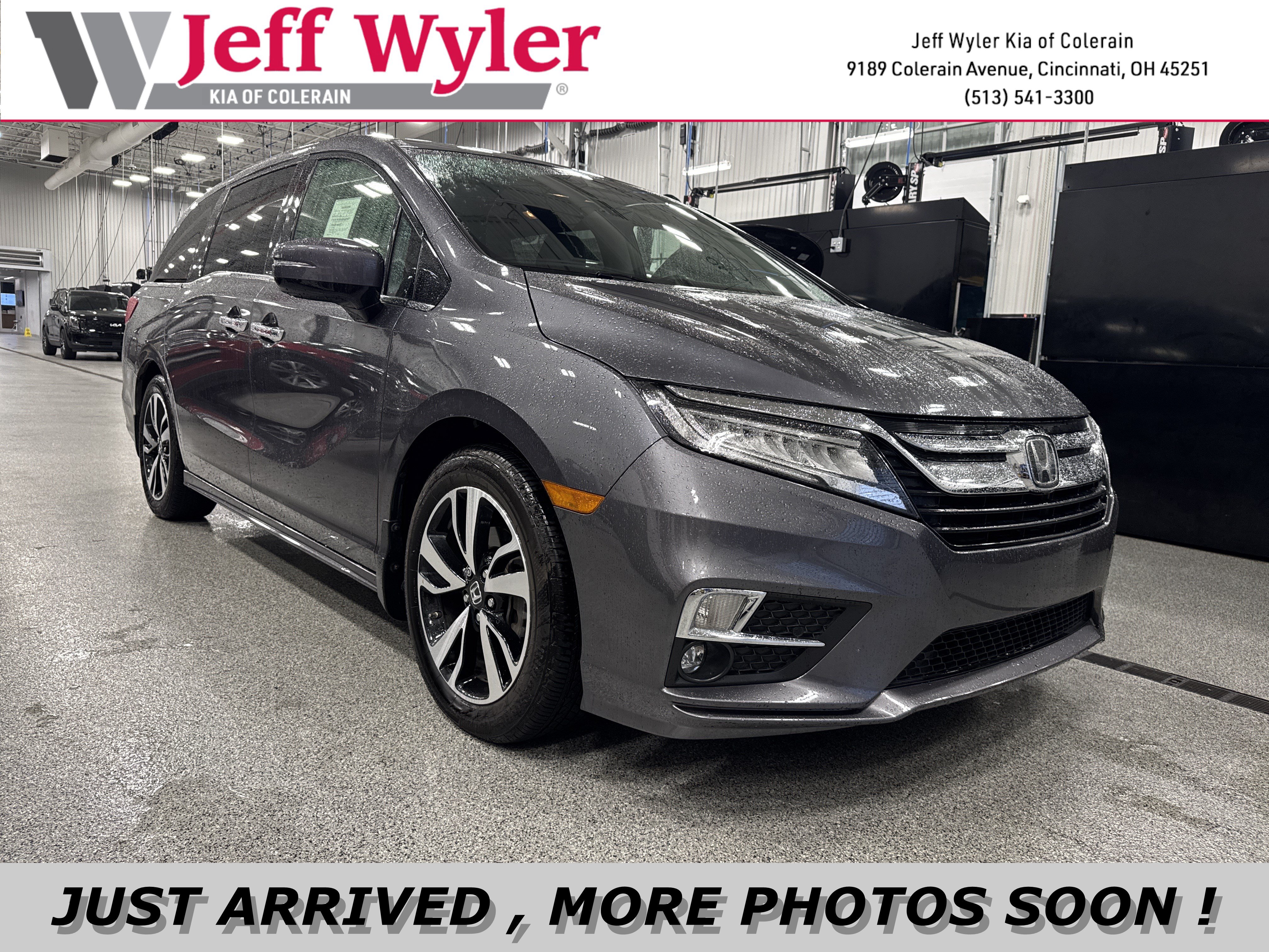 Used 2019 Honda Odyssey Elite image 1