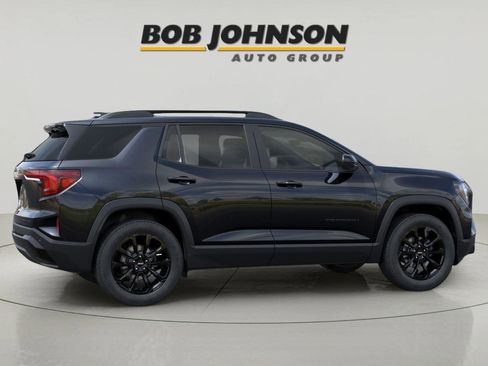 New 2026 GMC Terrain Elevation w/ Elevation Premium Package AWD/4WD image 2