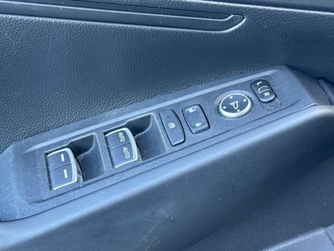 Used 2023 Honda Accord LX image 14
