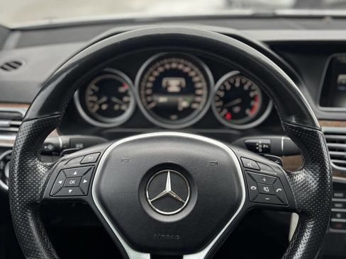 Used 2016 Mercedes-Benz E 350 4MATIC Sedan image 14