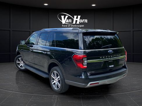 Used 2024 Ford Expedition Max Limited AWD/4WD image 5