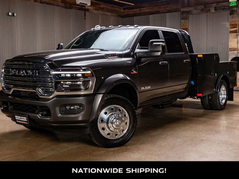 Used 2026 RAM 4500 Tradesman w/ Laramie Trim Package AWD/4WD image 4