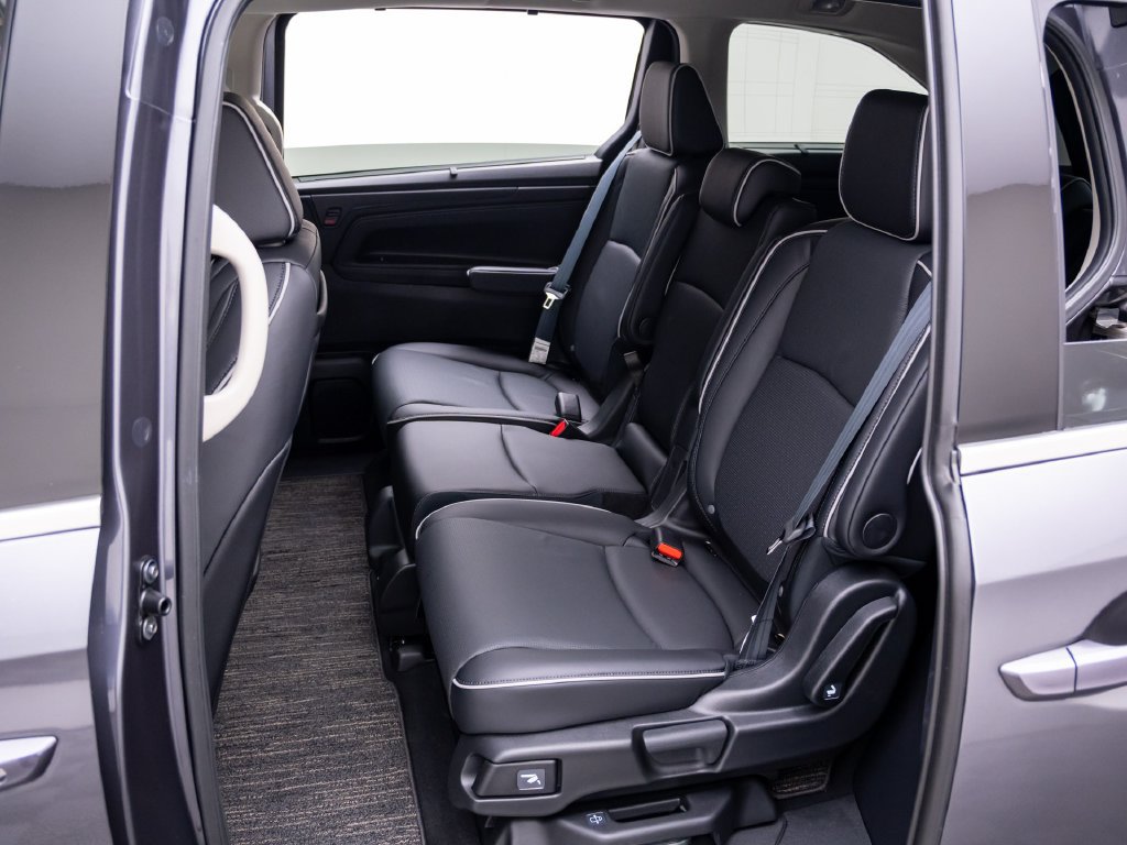 New 2027 Honda Odyssey Elite image 18