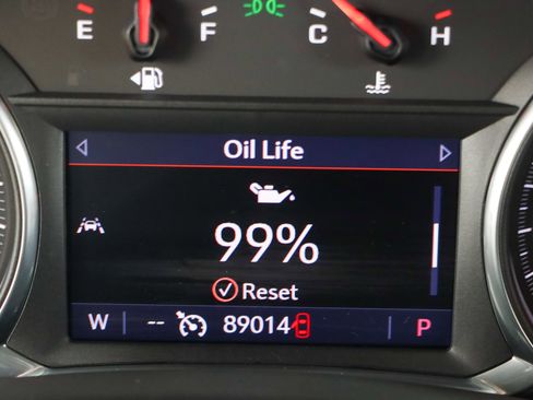 Used 2020 GMC Terrain SLT w/ Preferred Package image 16