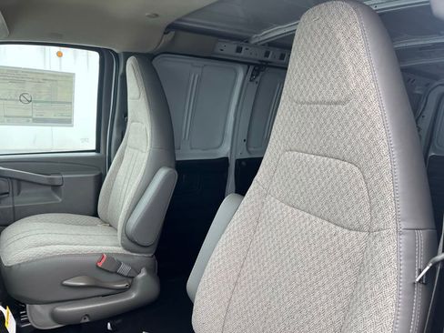 New 2025 Chevrolet Express 2500 w/ Driver Convenience Package RWD image 10