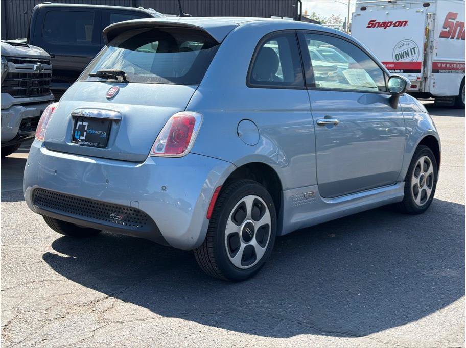 Used 2015 FIAT 500 e FWD image 3